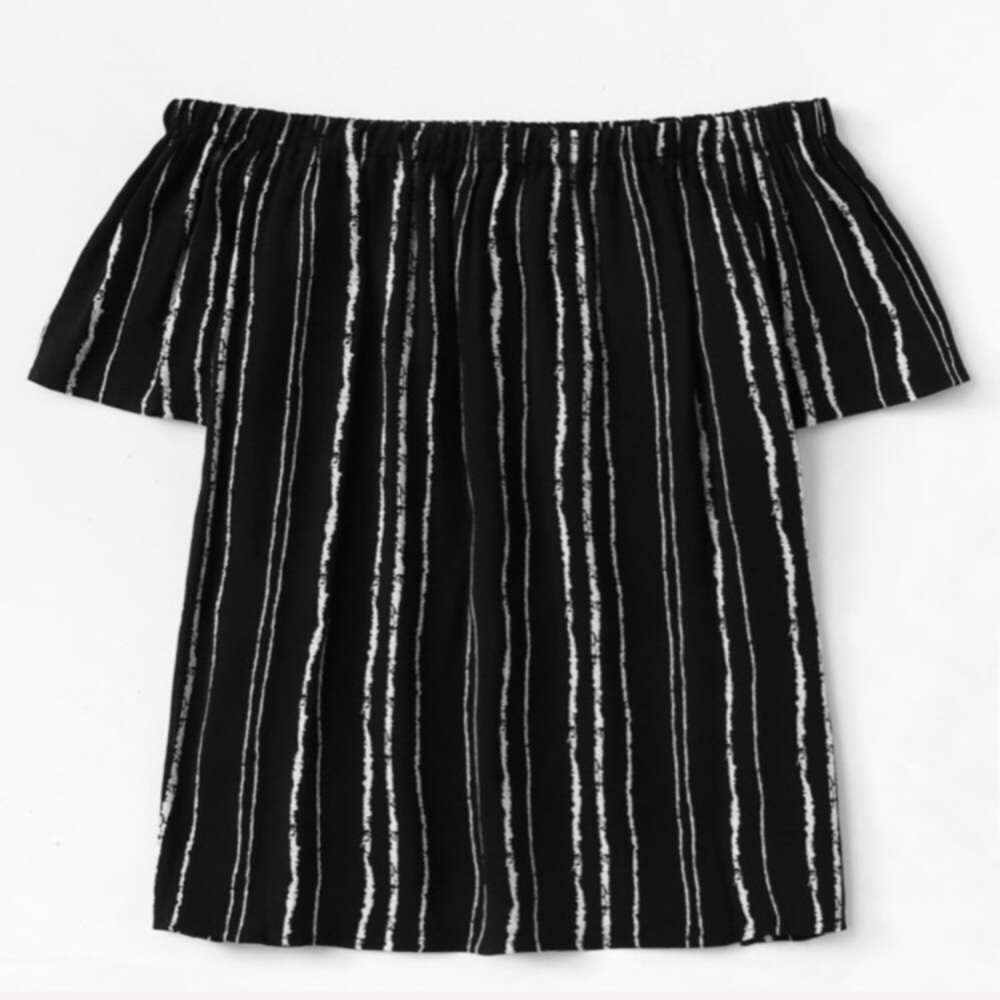 Black & White Off the Shoulder Crop Top